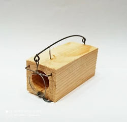 Мышеловка "Норка" деревянная одинарная